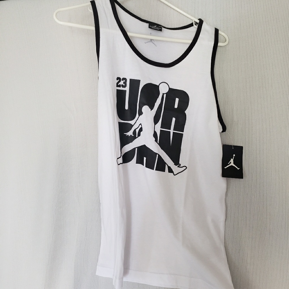 Boys xl Jordan tanktop